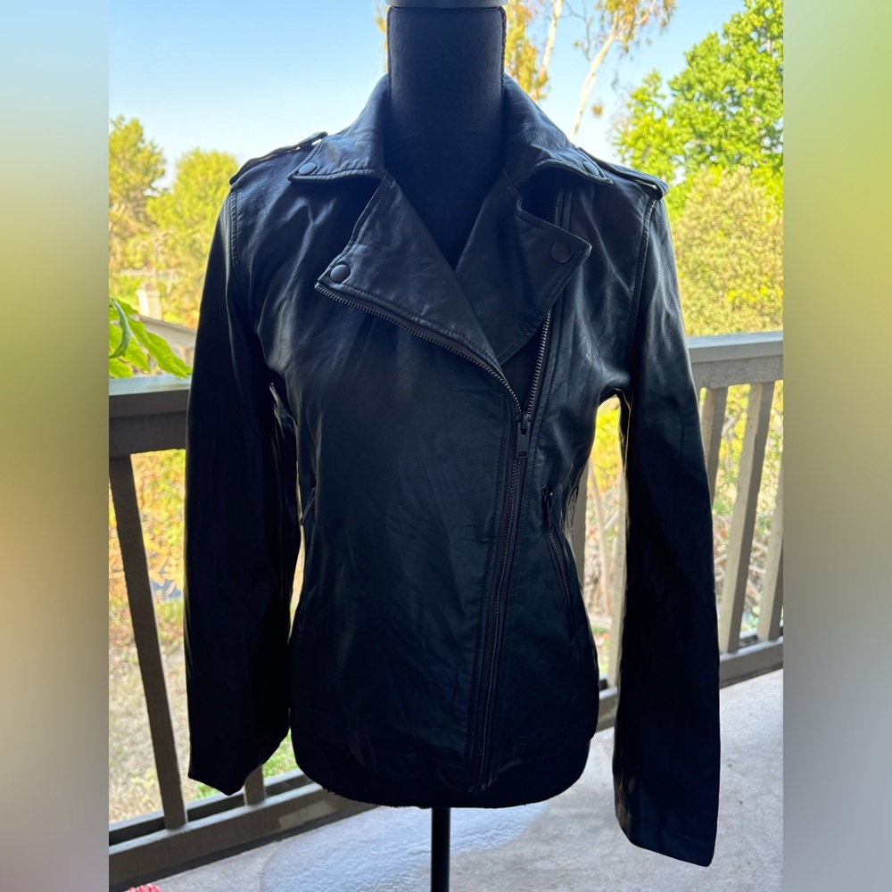 Simply Vera Vera Wang Black Faux Leather Biker Jacket size Small